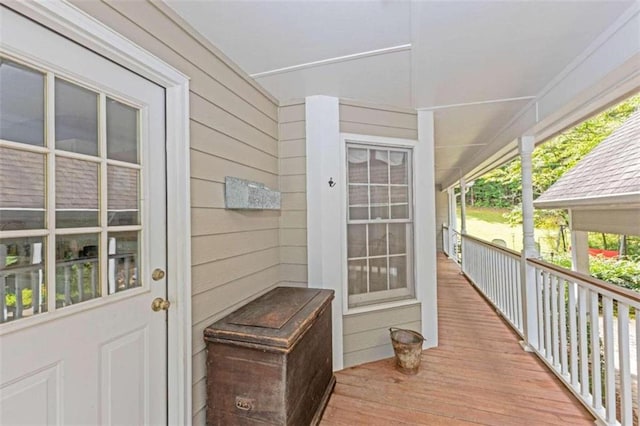 balcony with a porch