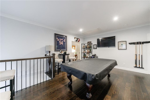 playroom featuring dark hardwood / wood-style floors, crown molding, and pool table