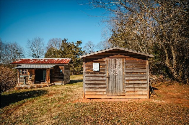 view of outdoor structure