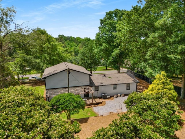 3142 Chamblee Gap Rd, Cumming, GA 30040 - back of property featuring a deck