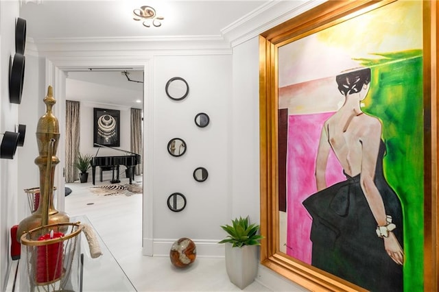 750 Park Ave NE Unit 14Se, Atlanta, GA 30326 - bathroom with crown molding