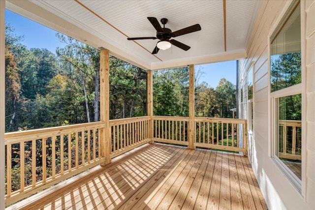 deck with ceiling fan