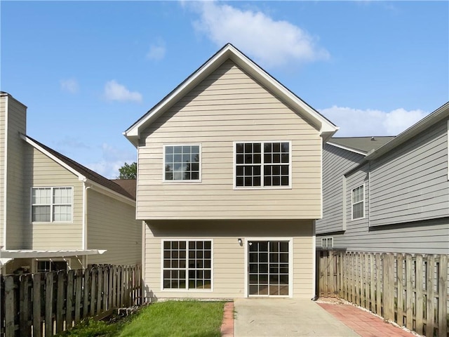 3968 Oak Glenn Dr, Duluth, GA 30096 - back of house with a patio