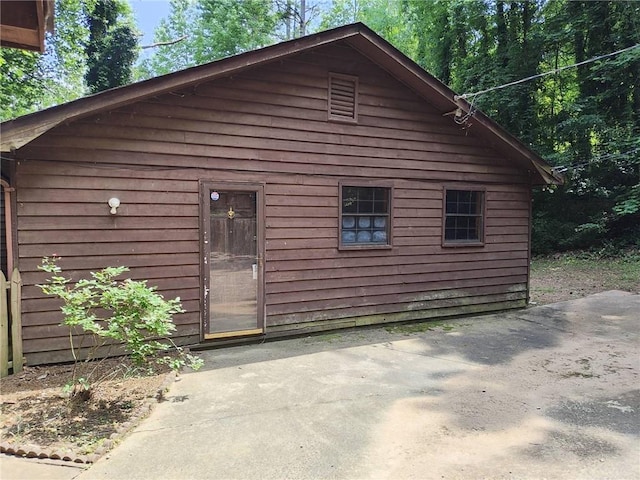418 Honey Suckle Ln, Stockbridge, GA 30281 - view of front of property with a patio area