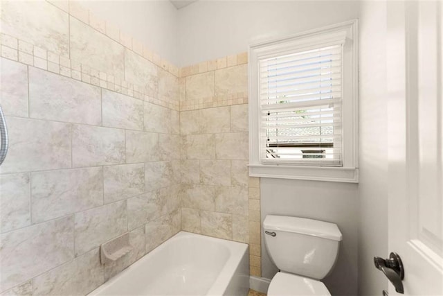 2539 Sagebrush Trl, Buford, GA 30519 - full bath featuring toilet and bathtub / shower combination