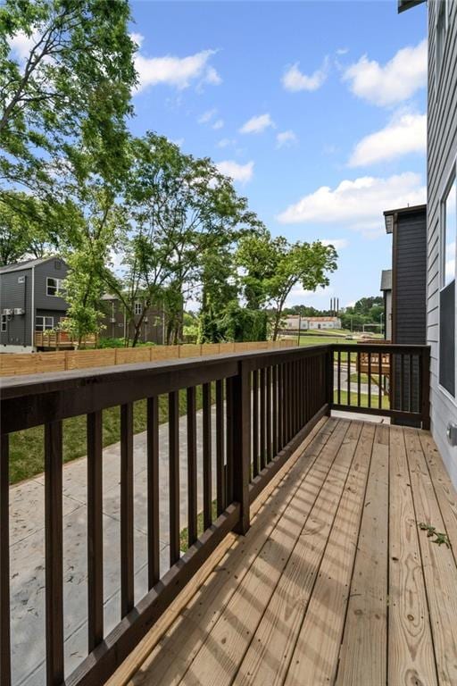 101 Fairfield Ct, Atlanta, GA 30314 - view of deck