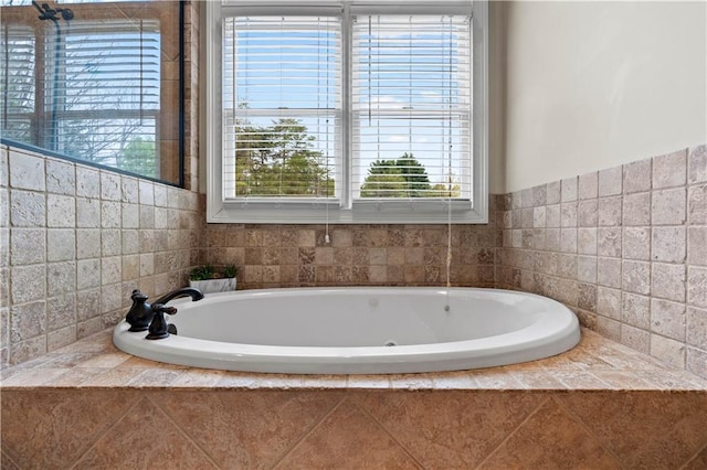 5955 Manchester Ln, Gainesville, GA 30506 - full bathroom featuring a garden tub