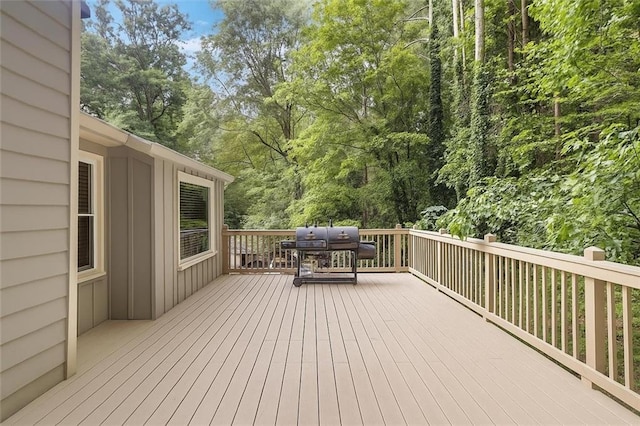 537 Raven Springs Trl, Stone Mountain, GA 30087 - deck with grilling area and view of wooded area