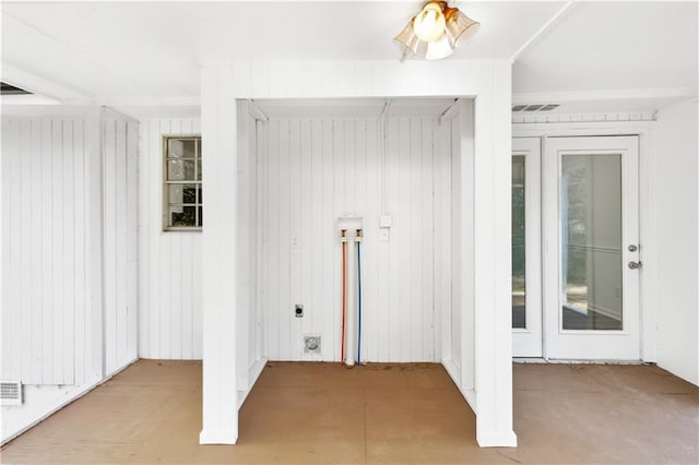 closet with visible vents