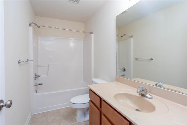 529 Ridge View Xing, Woodstock, GA 30188 - full bathroom with toilet, vanity, and washtub / shower combination