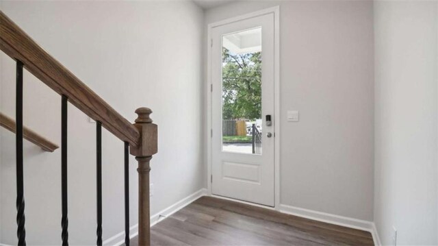 204 College Cir Unit 1003, Hapeville, GA 30354 - entrance foyer featuring hardwood / wood-style floors