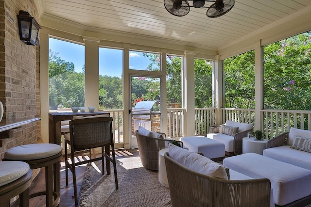 view of sunroom / solarium