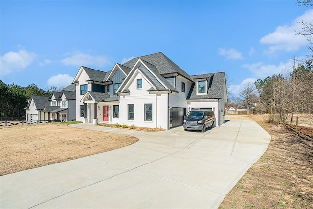 view of front of property with driveway