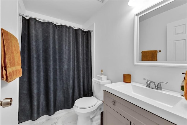 2912 Palm Dr, East Point, GA 30344 - full bath featuring marble finish floors, vanity, toilet, and a shower with shower curtain