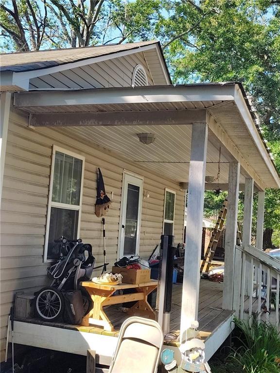 43 Richardson St, Winder, GA 30680 - view of wooden deck