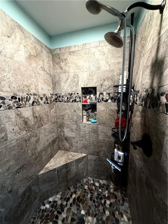 222 Akin Rd, Martin, GA 30557 - bathroom with tiled shower