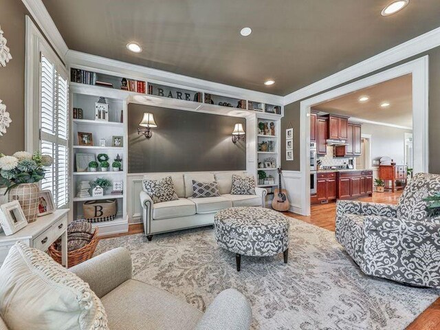 535 Crested Hawk Rdg, Canton, GA 30114 - living area featuring recessed lighting, light wood-style flooring, and ornamental molding