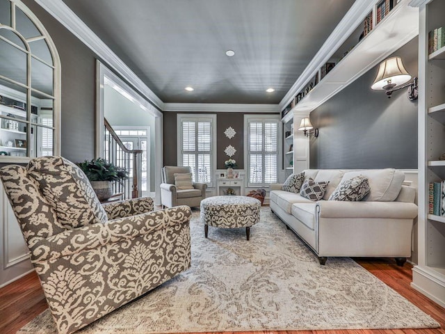 535 Crested Hawk Rdg, Canton, GA 30114 - living area with recessed lighting, wood finished floors, and ornamental molding