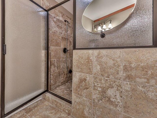 535 Crested Hawk Rdg, Canton, GA 30114 - full bathroom with tiled shower