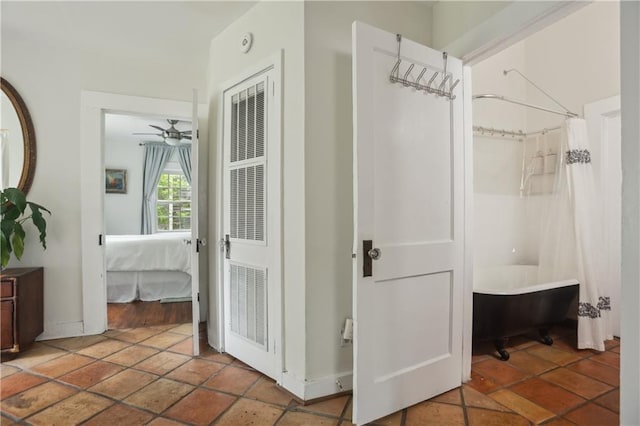 1096 Tilden St NW, Atlanta, GA 30318 - hall featuring a heating unit and baseboards