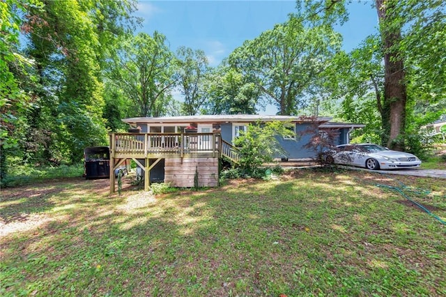 3220 Memorial Dr, Decatur, GA 30032 - view of front facade featuring a deck and crawl space
