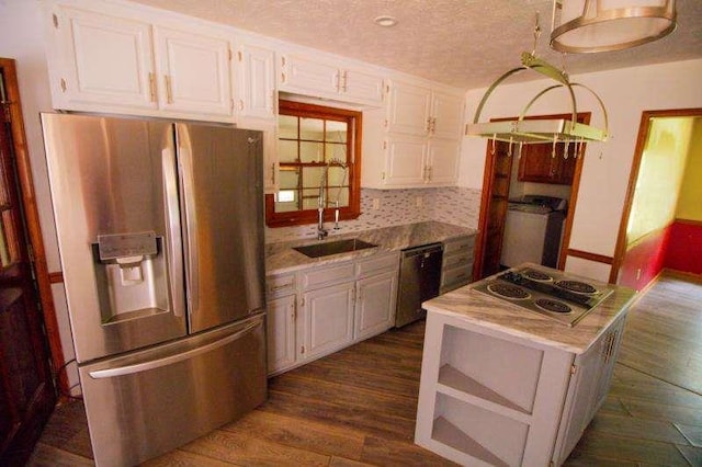 20 Lisa Ct, Stockbridge, GA 30281 - kitchen featuring stainless steel refrigerator with ice dispenser, dishwashing machine, a sink, electric cooktop, and white cabinets