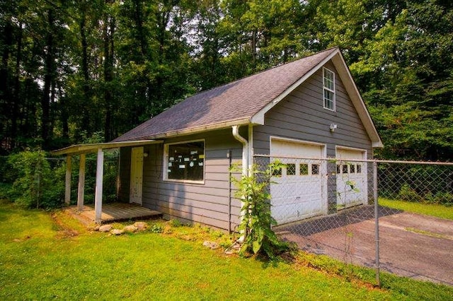 20 Lisa Ct, Stockbridge, GA 30281 - view of detached garage