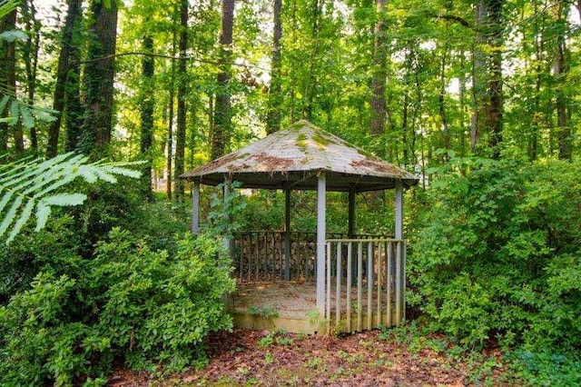 20 Lisa Ct, Stockbridge, GA 30281 - view of community featuring a gazebo and a wooded view