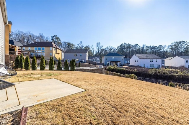 view of yard featuring a patio