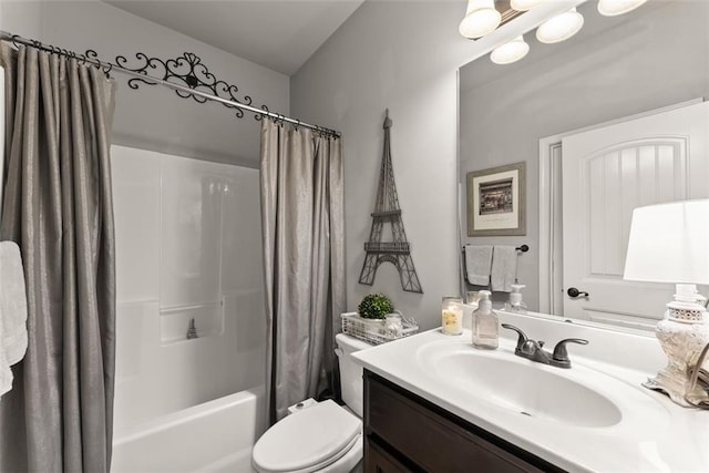 2213 Independence Ln, Buford, GA 30519 - bathroom with vanity and shower / tub combo