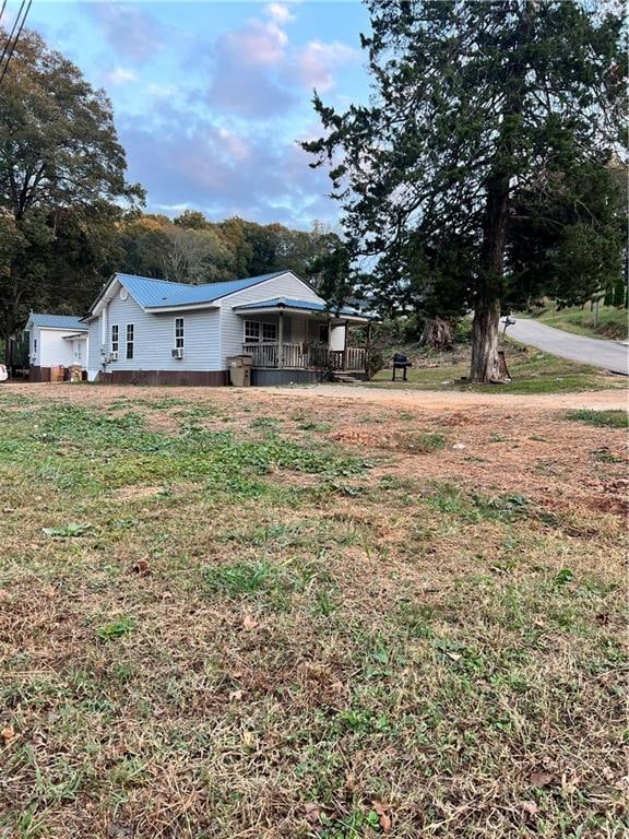 view of front of home with a porch