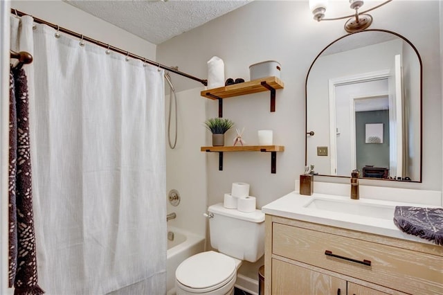 151 Quail Hollow Dr, Dallas, GA 30157 - bathroom featuring vanity, shower / bath combo with shower curtain, and a textured ceiling