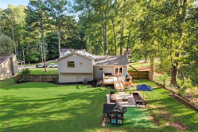 151 Quail Hollow Dr, Dallas, GA 30157 - back of property featuring a deck and a fenced backyard