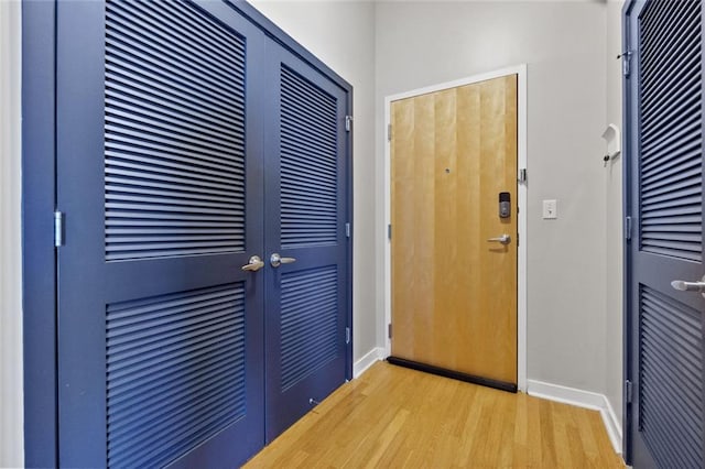 400 W Peachtree St NW Unit 3711, Atlanta, GA 30308 - entryway featuring light wood finished floors and a heating unit