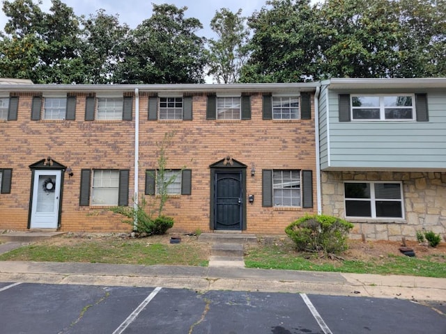 4701 Flat Shoals Rd Unit 56D, Union City, GA 30291 - multi unit property featuring uncovered parking
