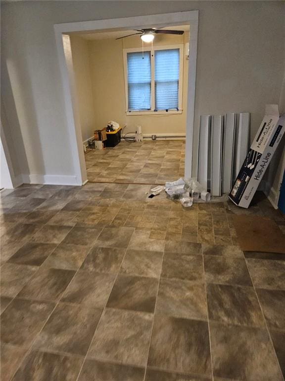 empty room with ceiling fan