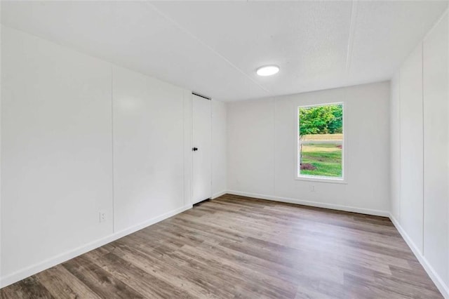 118 Buck Creek Cir, Griffin, GA 30224 - spare room featuring wood finished floors
