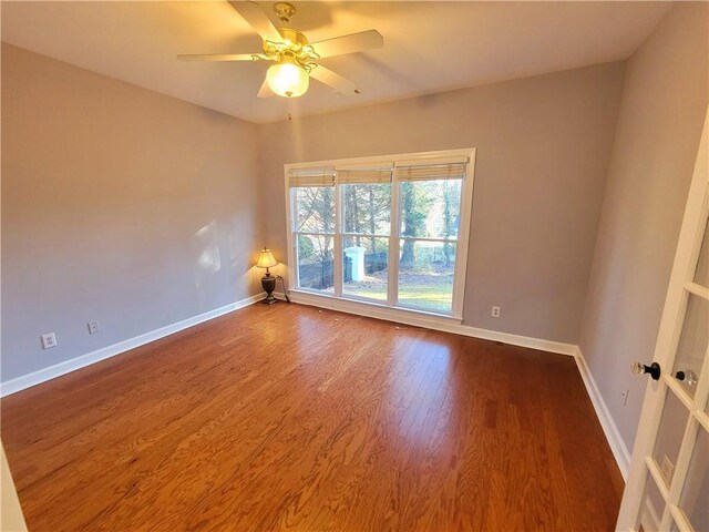 full bath featuring crown molding, visible vents, toilet, a stall shower, and vanity