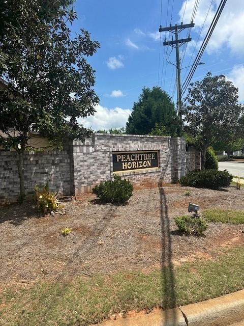 280 Ridge Bluff Ln, Suwanee, GA 30024 - view of community / neighborhood sign