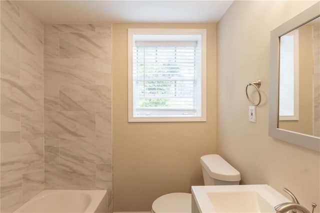 4669 Birch Ridge Trl, Stone Mountain, GA 30083 - full bath with toilet, vanity, and shower / washtub combination