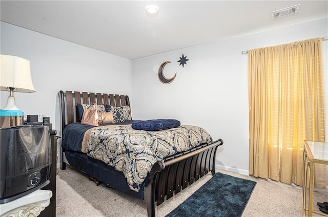 bedroom featuring carpet floors