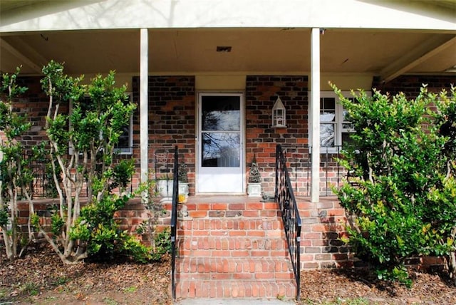 view of exterior entry