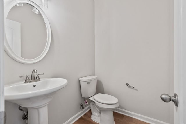 2934 Mill Grove Ter, Dacula, GA 30019 - bathroom with wood finished floors and baseboards