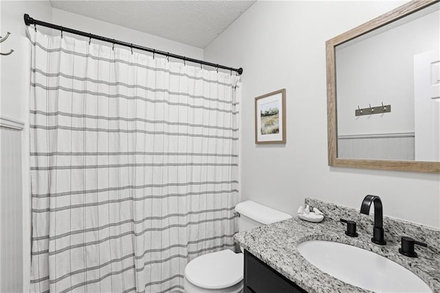 250 Vermont St, Demorest, GA 30535 - bathroom with vanity, toilet, a textured ceiling, and a shower with curtain