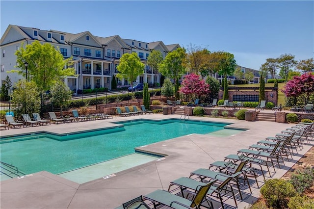 1005 Milhaven Dr, Roswell, GA 30076