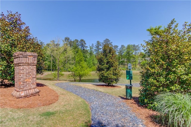 1005 Milhaven Dr, Roswell, GA 30076