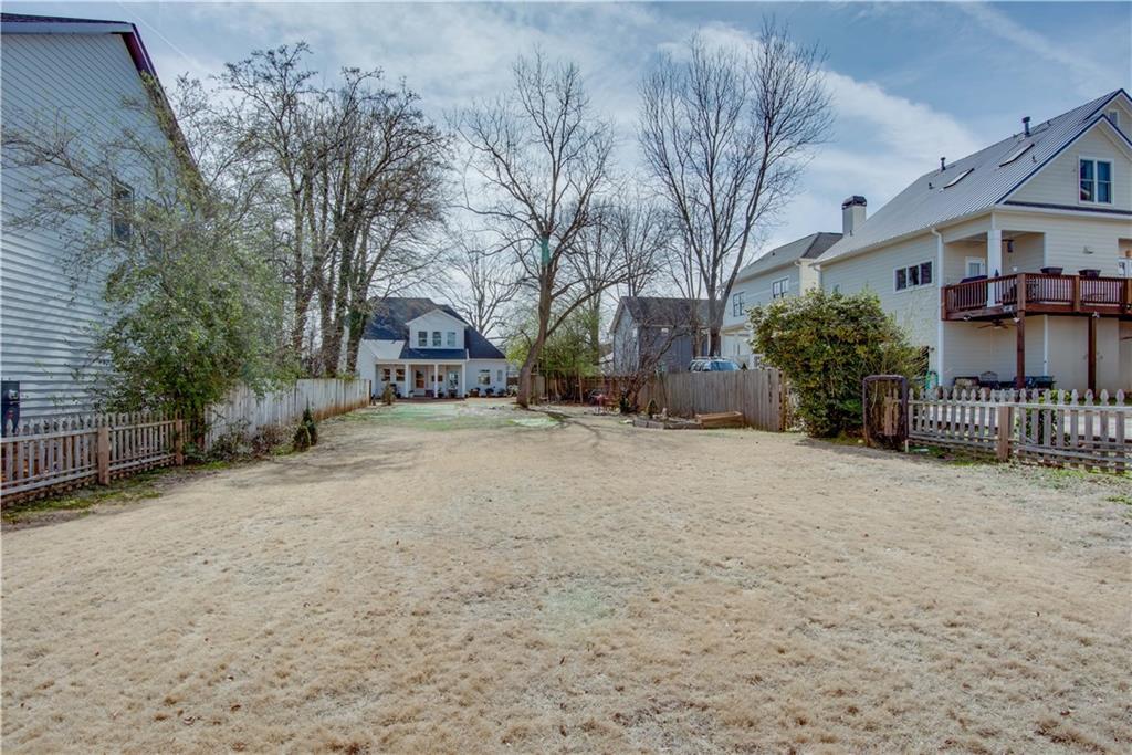 1520 Mercer Ave, Atlanta, GA 30337