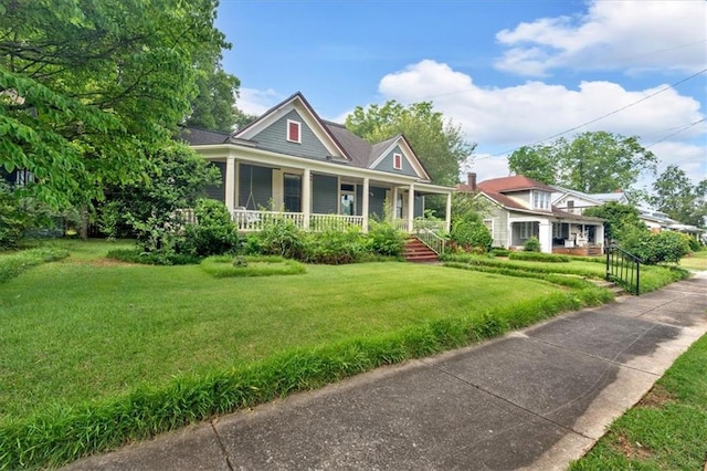 226 Noyes St, Cedartown, GA 30125 - view of front of house featuring covered porch and a front yard