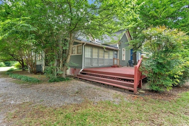 226 Noyes St, Cedartown, GA 30125 - back of property with a deck