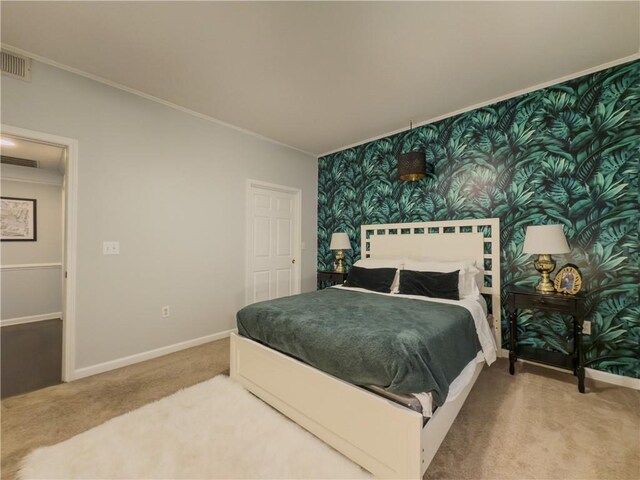 2700 Pine Tree Rd NE Unit 1013, Atlanta, GA 30324 - bedroom with wallpapered walls, light colored carpet, and baseboards